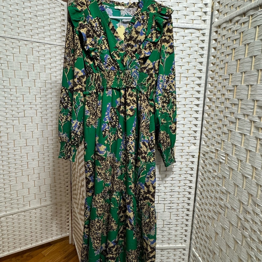 Floral Green Maxi Dress small/medium